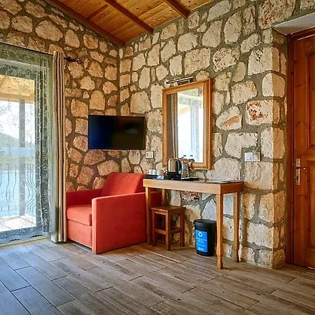 Koey Szálloda 3*